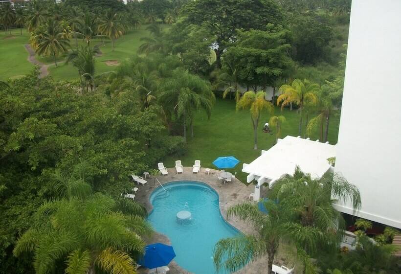 اتاق استاندارد با 2 تخت دوبل, Comfort Inn Puerto Vallarta Golfside & Marina
