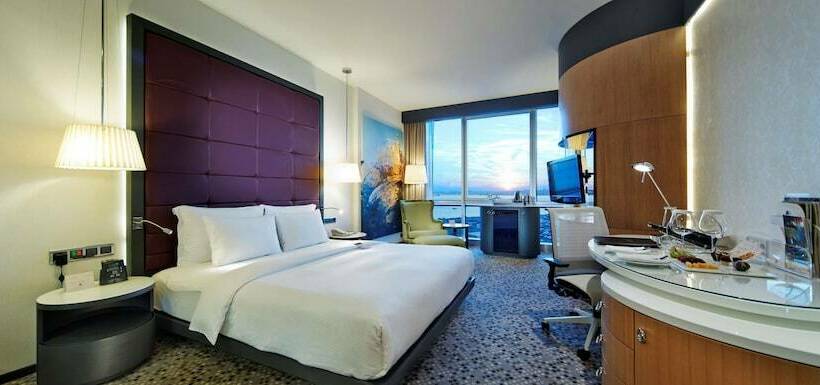 اتاق لوکس با چشم‌انداز دریا, Doubletree By Hilton Istanbulmoda