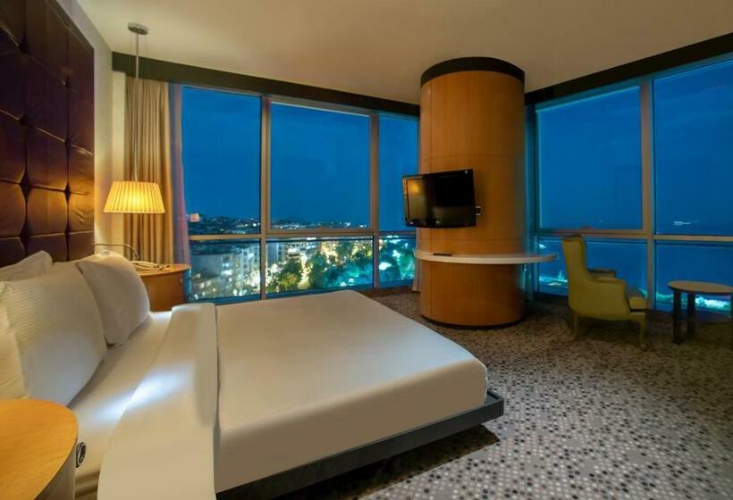 سوییت خانوادگی, Doubletree By Hilton Istanbulmoda