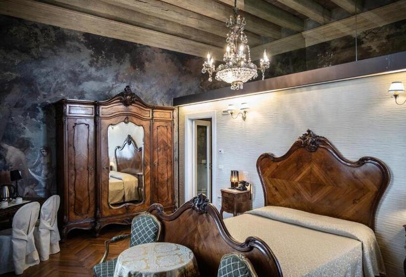 سوییت سوپریور, Relais Castello Bevilacqua