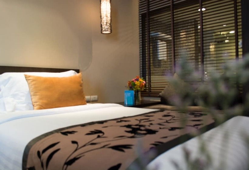 디럭스 룸 바다 전망, Aone Pattaya Beach Resort
