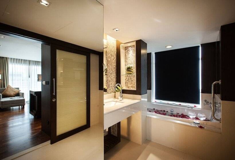 바다 전망 스위트, Aone Pattaya Beach Resort