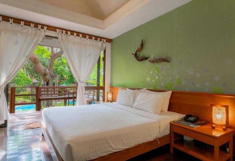 디럭스 룸, Baan Duangkaew Resort