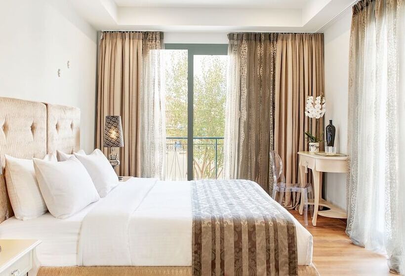 اتاق سوپریور سه تخته, Dioni Boutique
