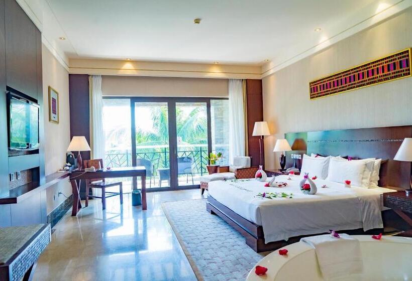 ガーデンビューデラックスルーム, Grand Metropark Villa Resort Sanya Yalong Bay