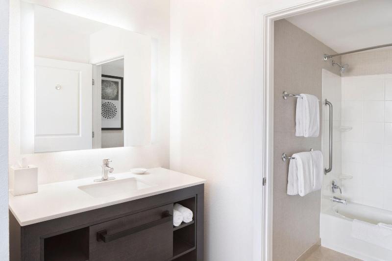 Студио Стандарт Кровать Кинг, Residence Inn By Marriott Sacramento Downtown At Capitol Park