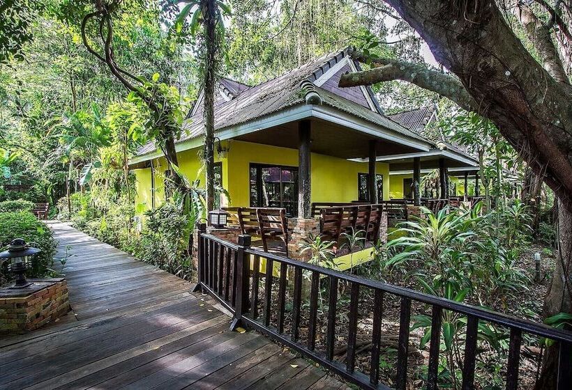 اتاق استاندارد, Sunda Resort