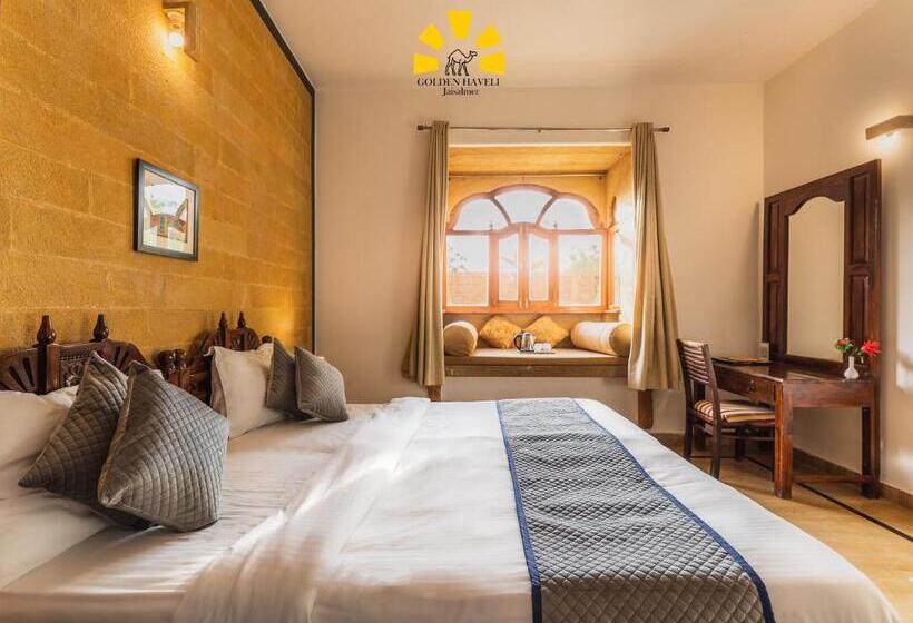 Deluxe Szoba, Golden Haveli
