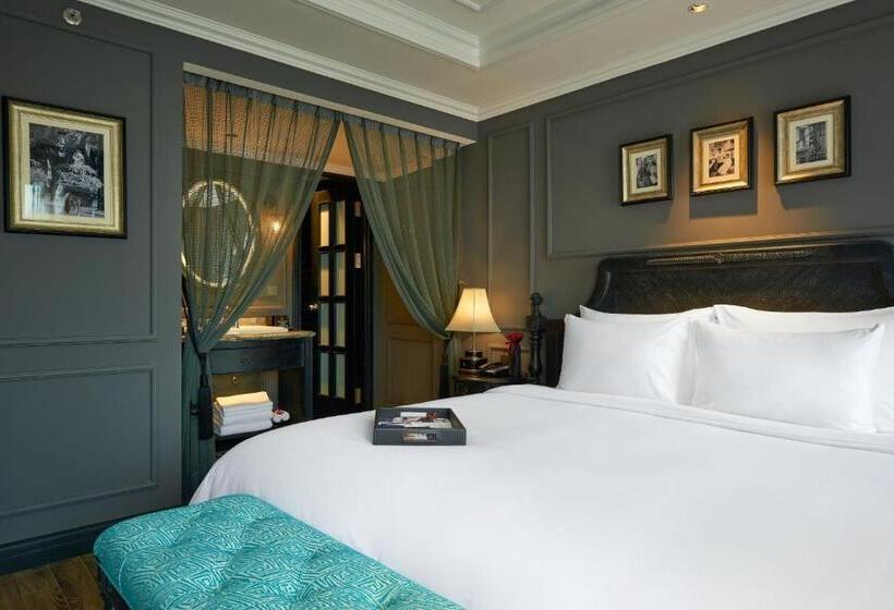 سوییت جونیور, La Siesta Premium Hang Be