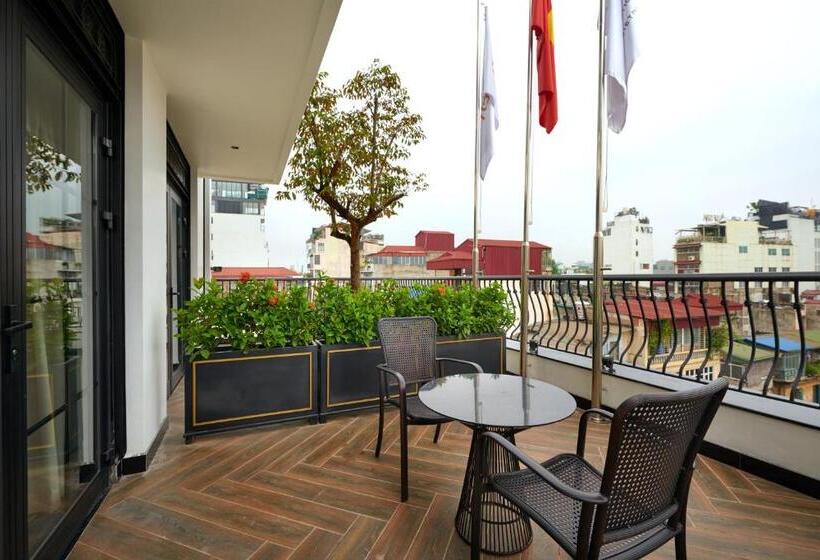 سوییت, La Siesta Premium Hang Be