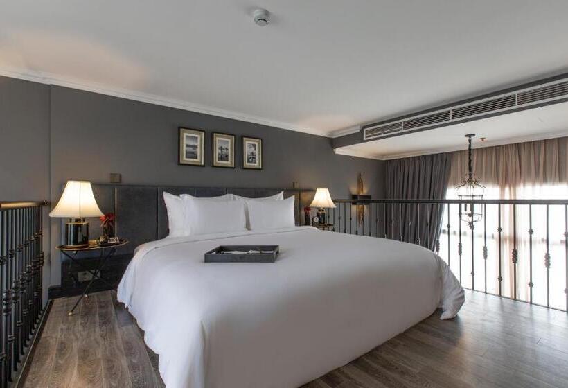 سوییت دوبلکس, La Siesta Premium Hang Be
