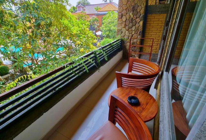 اتاق سوپریور در طبقه همکف, Satriya Cottages