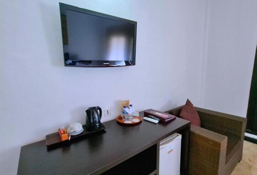 اتاق سوپریور در طبقه همکف, Satriya Cottages