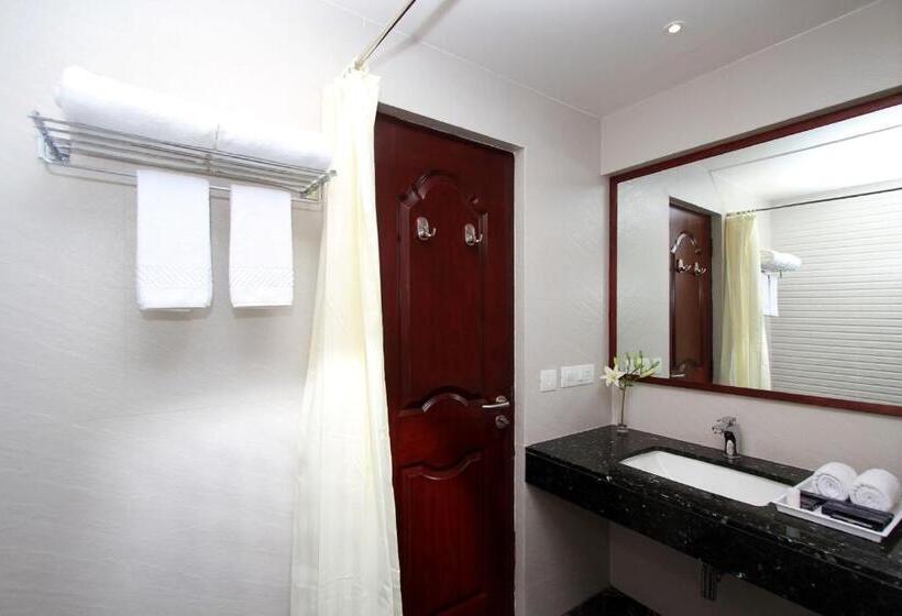Deluxe Zimmer Stadtblick, The Rialto