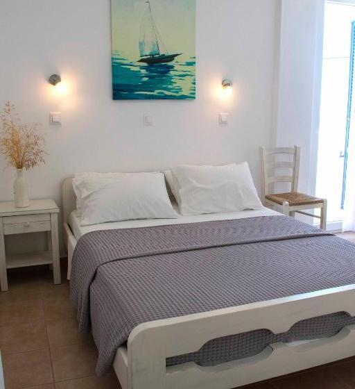اتاق استاندارد سه نفره, Pension George