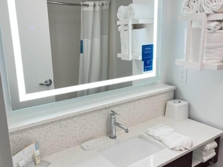 スタンダードルーム, Hampton Inn & Suites Louisville East