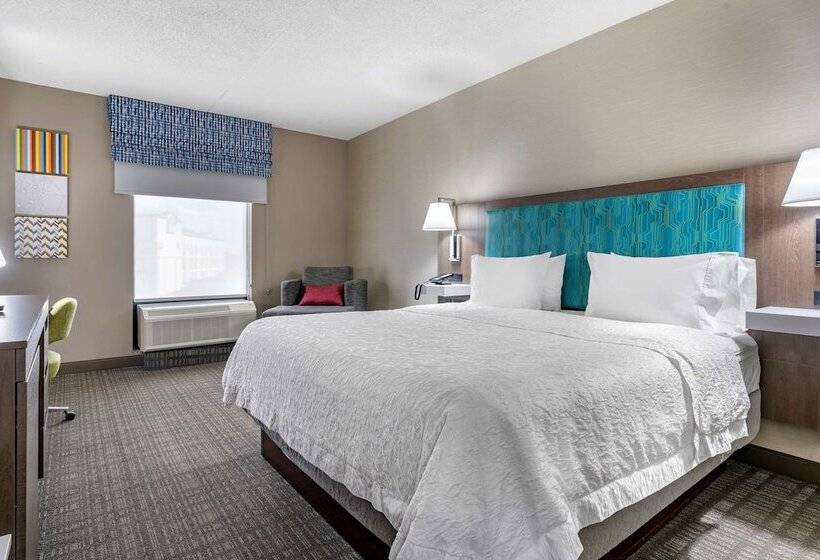 اتاق استاندارد, Hampton Inn & Suites Louisville East