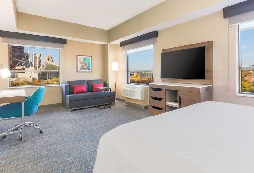 استودیوی استاندارد با تخت دوبل, Hampton Inn & Suites Pittsburgh Downtown