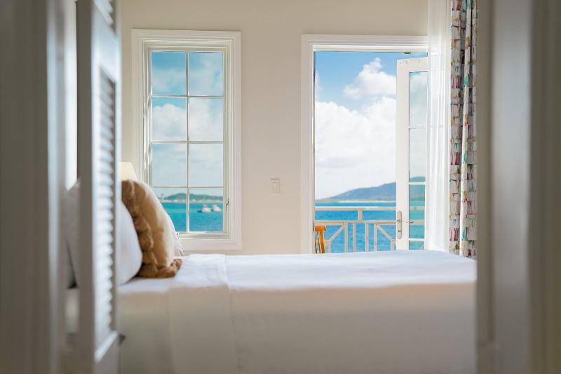 اتاق استاندارد با تخت بزرگ, Scrub Island Resort, Spa & Marina