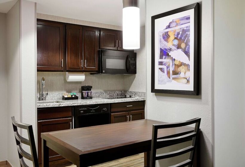 Lakosztály, Homewood Suites By Hilton Champaignurbana