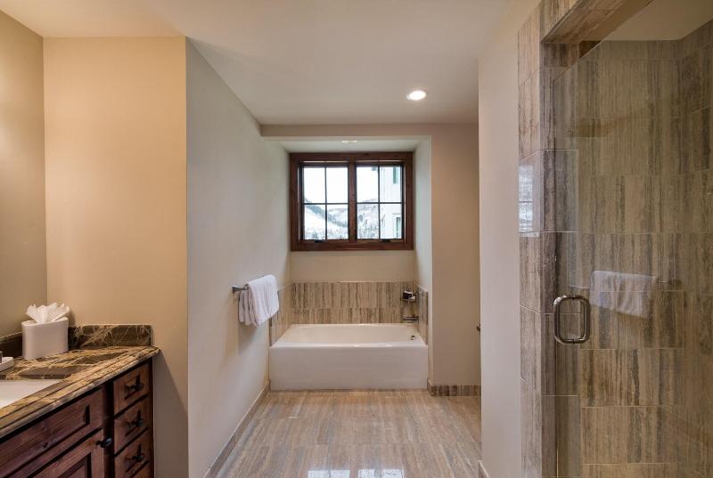 Апартаменты 4 Спальни, The Vail Collection At The Ritz Carlton Residences Vail