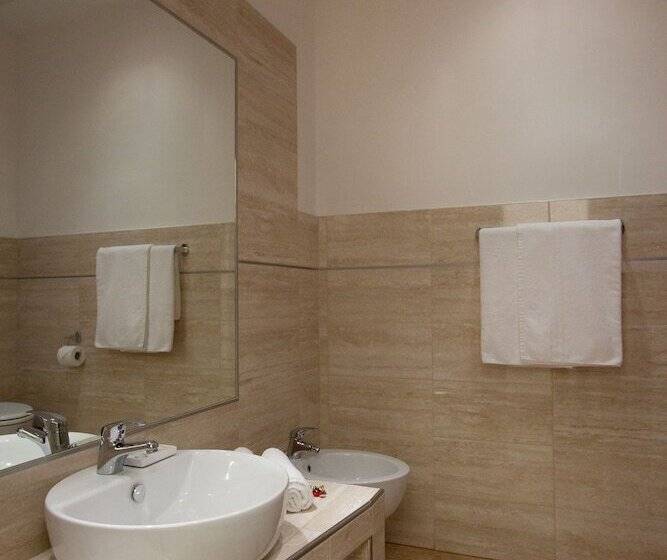 اتاق لوکس, Town House Fontana Di Trevi