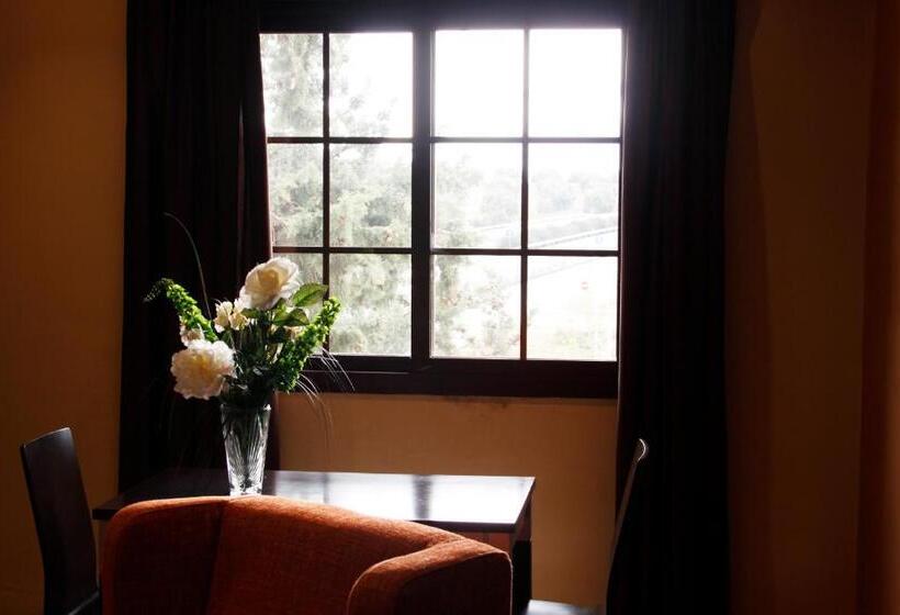 Полулюкс Повышенной Комфортности, Hostal El 402