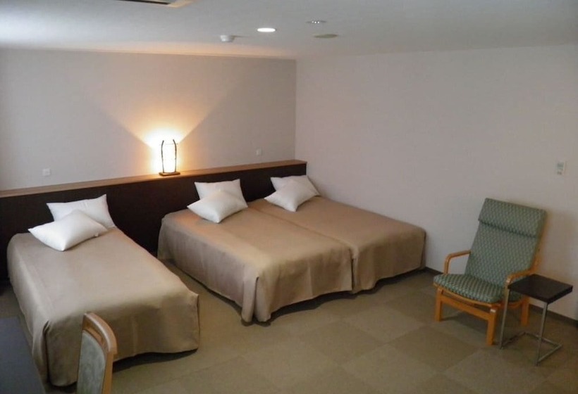 Номер Стандарт Трехместный, Niseko Prince Hotel Hirafutei