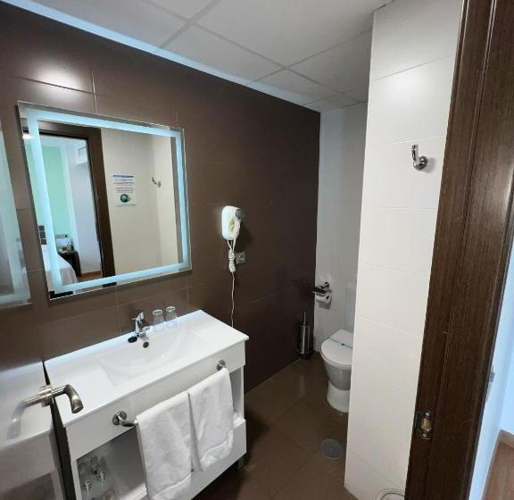Habitación Estándar con Terraza, Clopy Rocamar
