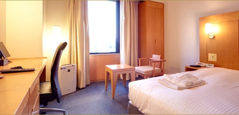 اتاق استاندارد یک نفره, Rocore Naha