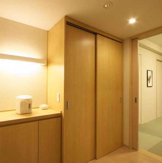اتاق استاندارد چهار تخته, Spa&hotel Eurasia Maihama