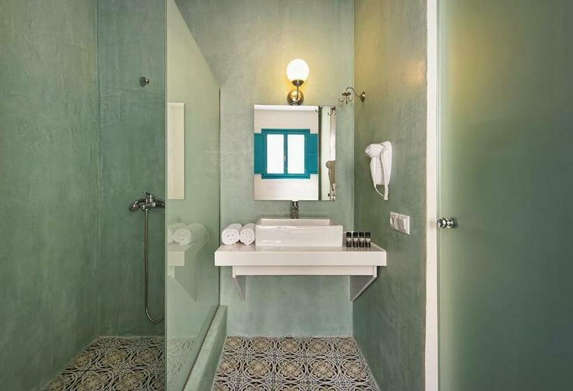 استودیوی استاندارد, Nissia Beach Apartments & Suites