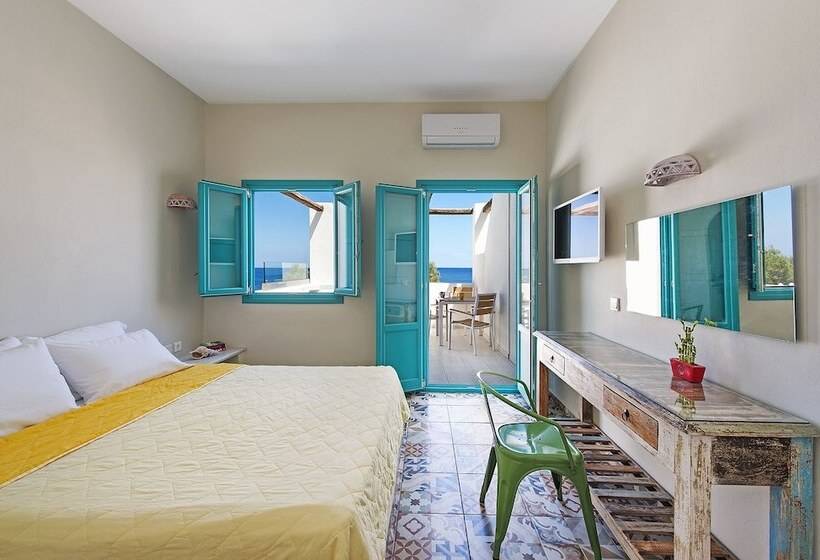 سوییت با چشم‌انداز دریا, Nissia Beach Apartments & Suites