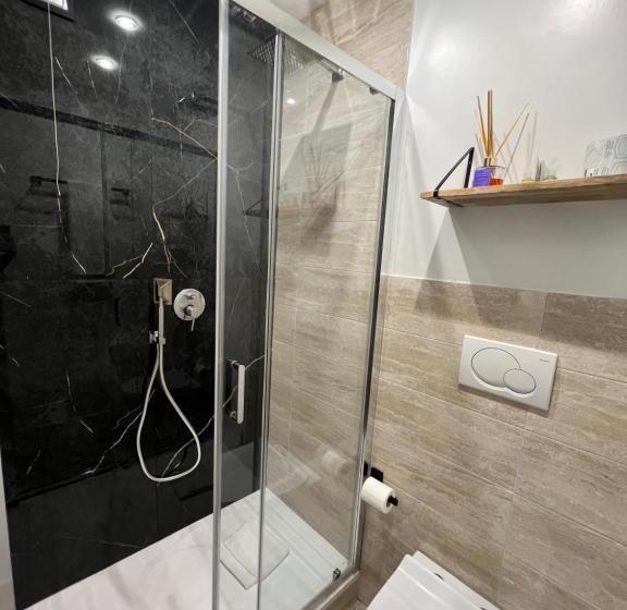 اتاق استاندارد, Irooms Spanish Steps