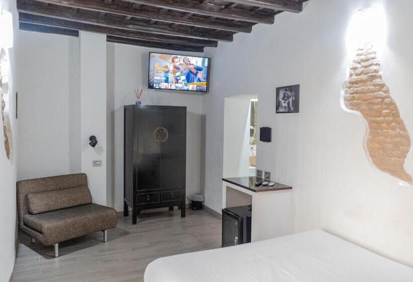 اتاق استاندارد با وان آب گرم, Irooms Spanish Steps