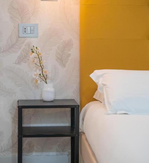 اتاق سوپریور با وان آب گرم, Irooms Spanish Steps