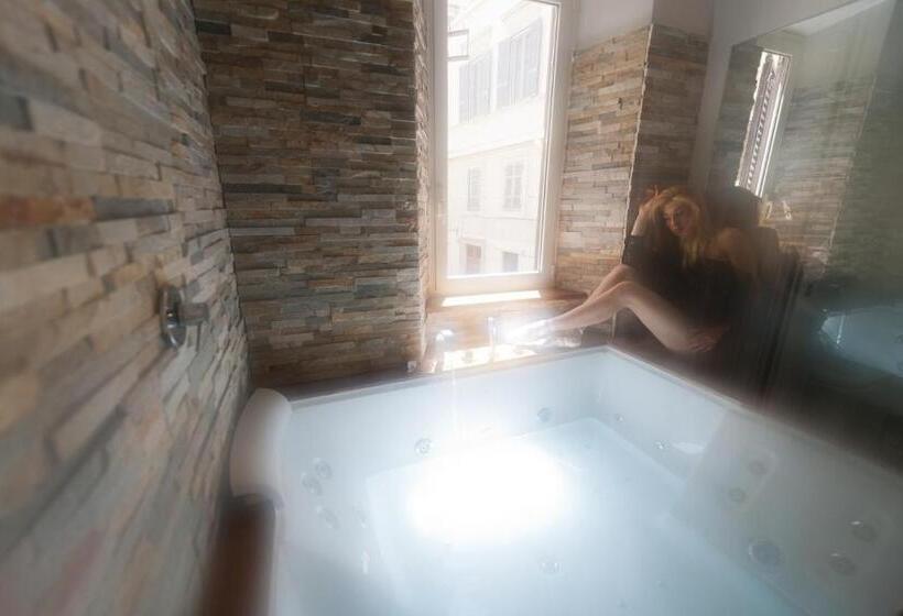 اتاق استاندارد با وان آب گرم, Irooms Spanish Steps