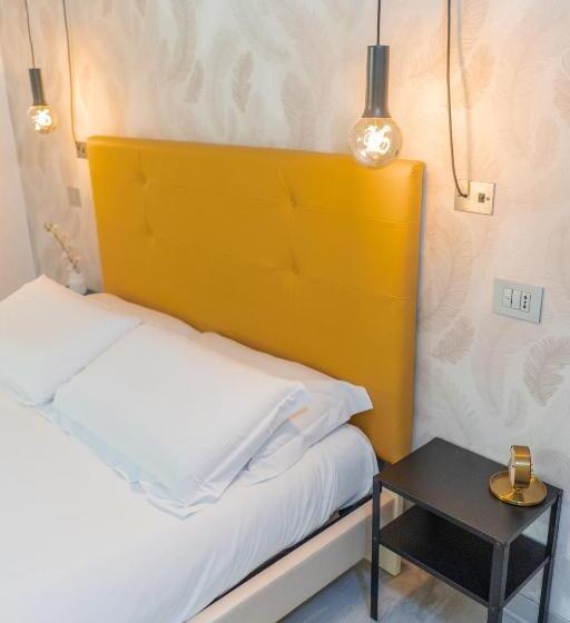 اتاق سوپریور با وان آب گرم, Irooms Spanish Steps