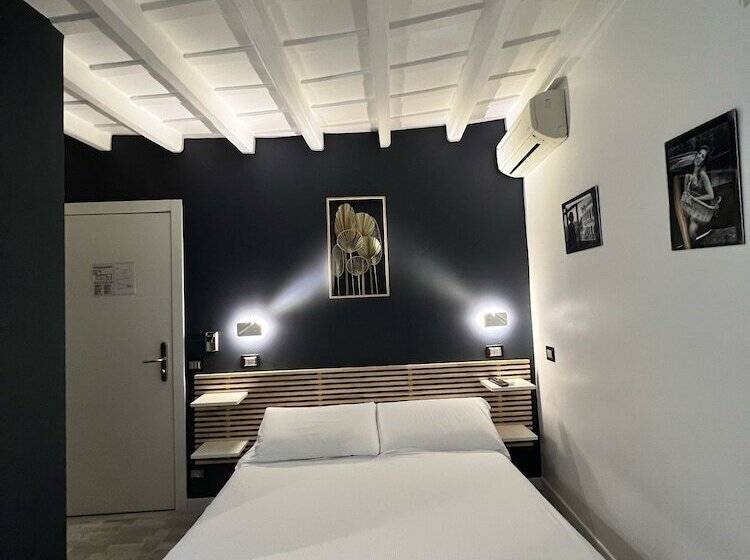 اتاق استاندارد, Irooms Spanish Steps