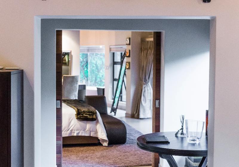 سوئیت برای معلولان, Best Western Plus Henderson