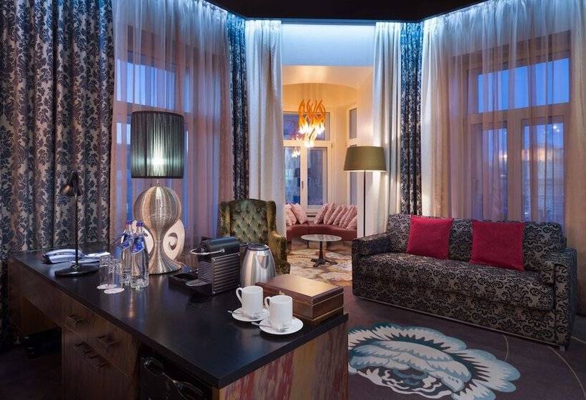 سوییت, Radisson Sonya Hotel, St. Petersburg