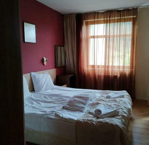 Апартаменты 2 Спальни, Redenka Holiday Club