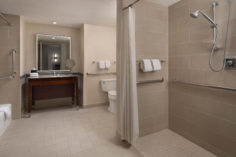Люкс Кровать Кинг, The Westin Reston Heights