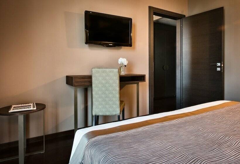 Junior Suite, Uptown Palace