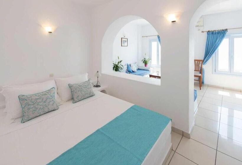 سوییت جونیور, Kastro Suites