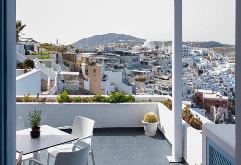 Superior suite with view, Kastro Suites