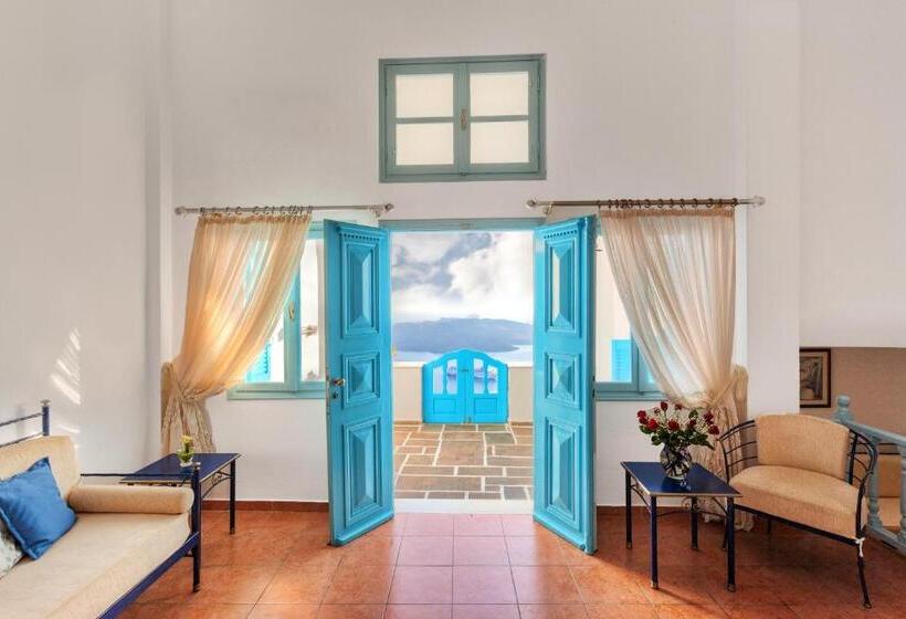 سوئیت با چشم‌انداز, Kastro Suites