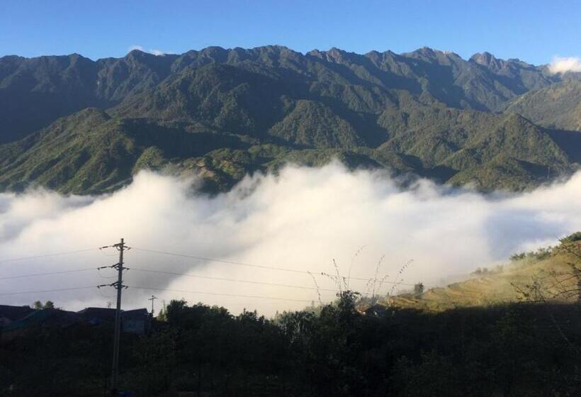 اتاق استاندارد با چشم‌انداز کوهستان, Black Hmong View