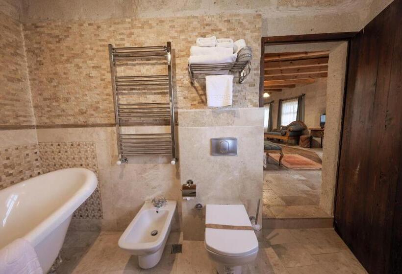سوئیت با تخت بزرگ, Kelebek Special Cave Hotel & Spa