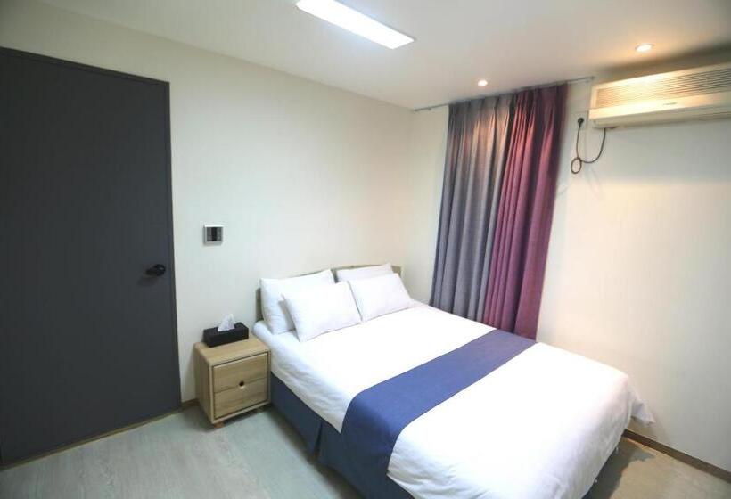 اتاق استاندارد, Must Stay Hotel Myeongdong